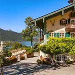 Leeberghof 2*