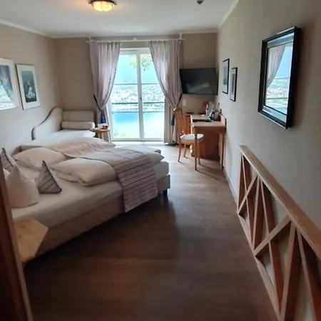 Hotel Leeberghof 2*
