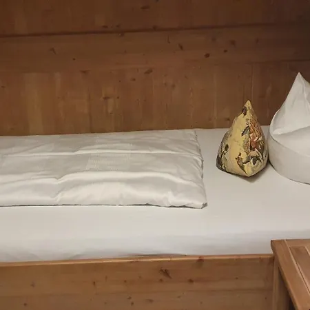 Leeberghof Szálloda 2*