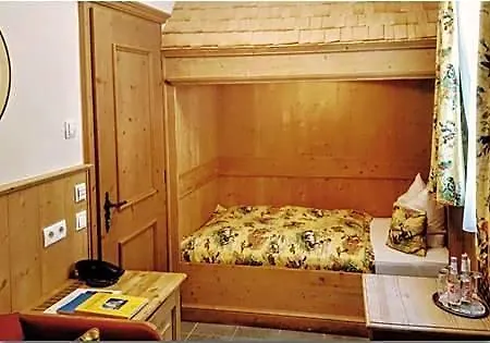 Leeberghof 2*